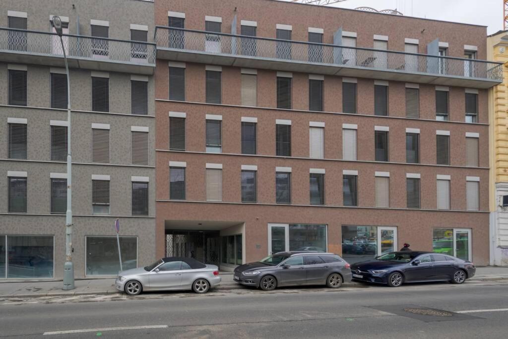 Appartement Bright Studio, 10min To The Centre, Free Parking Prague